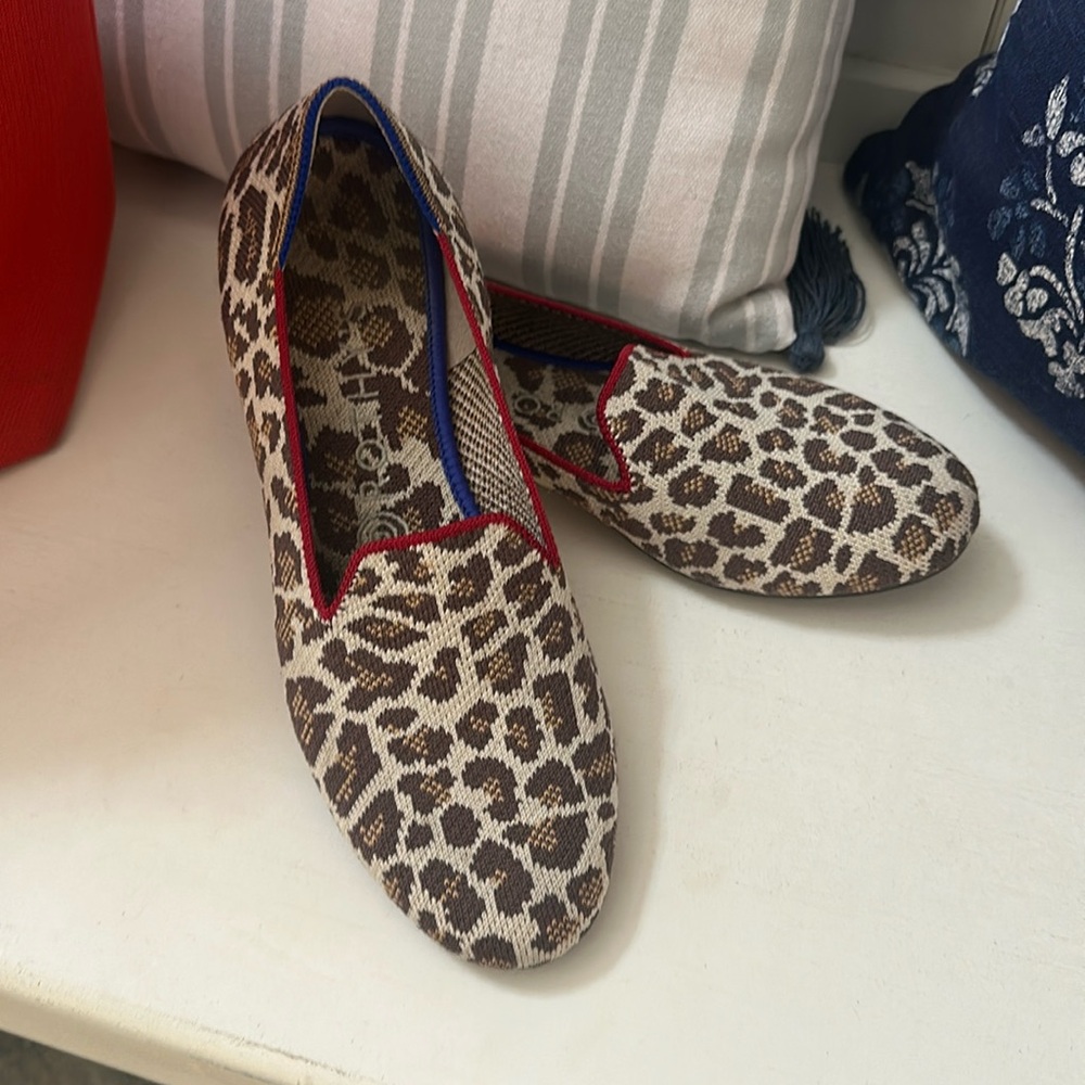 Rothy’s Loafer Flats Mocha Spot Big Cat Animal Print Comfort Shoes Size 7